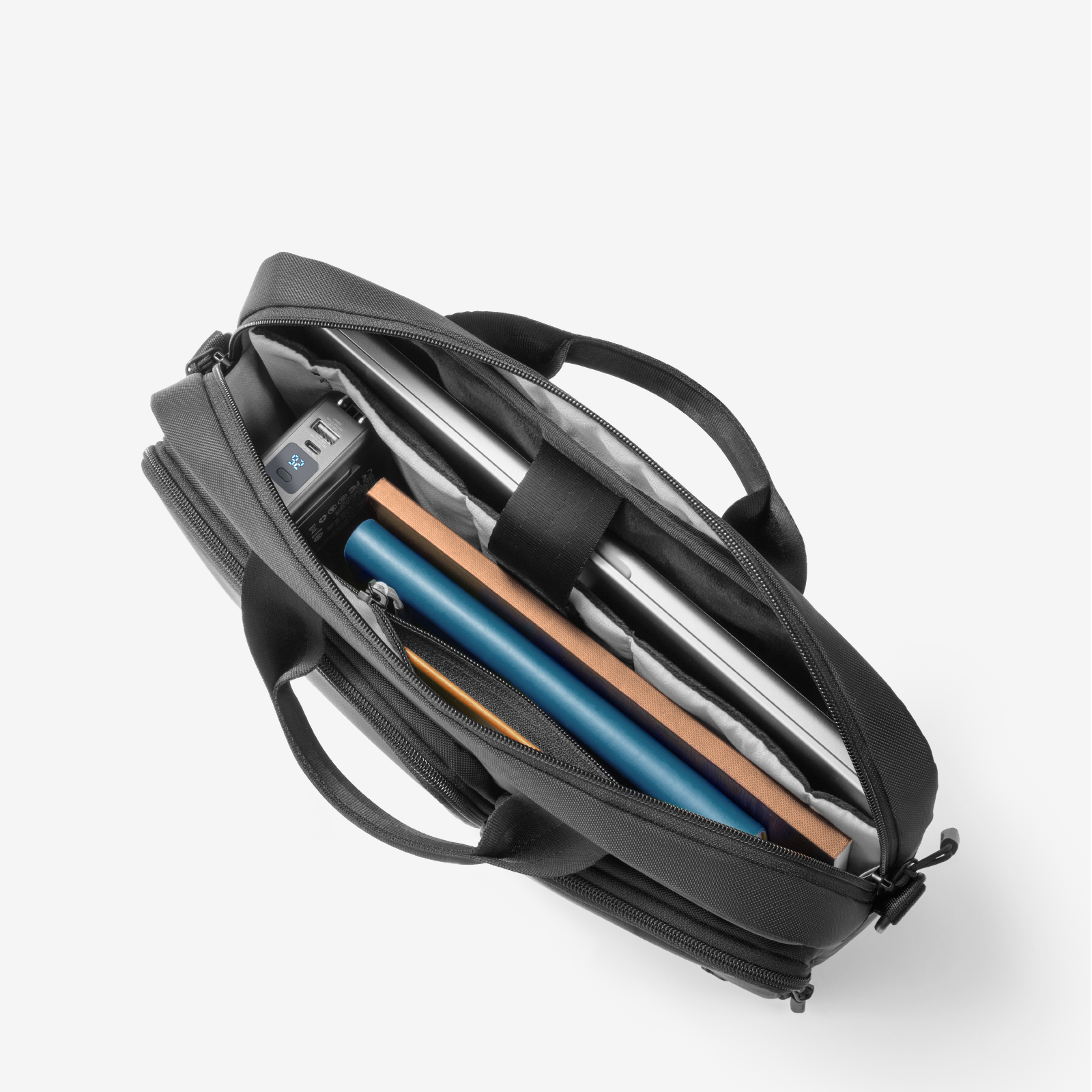 Maletin/ Portafolio para laptop Defender - A33