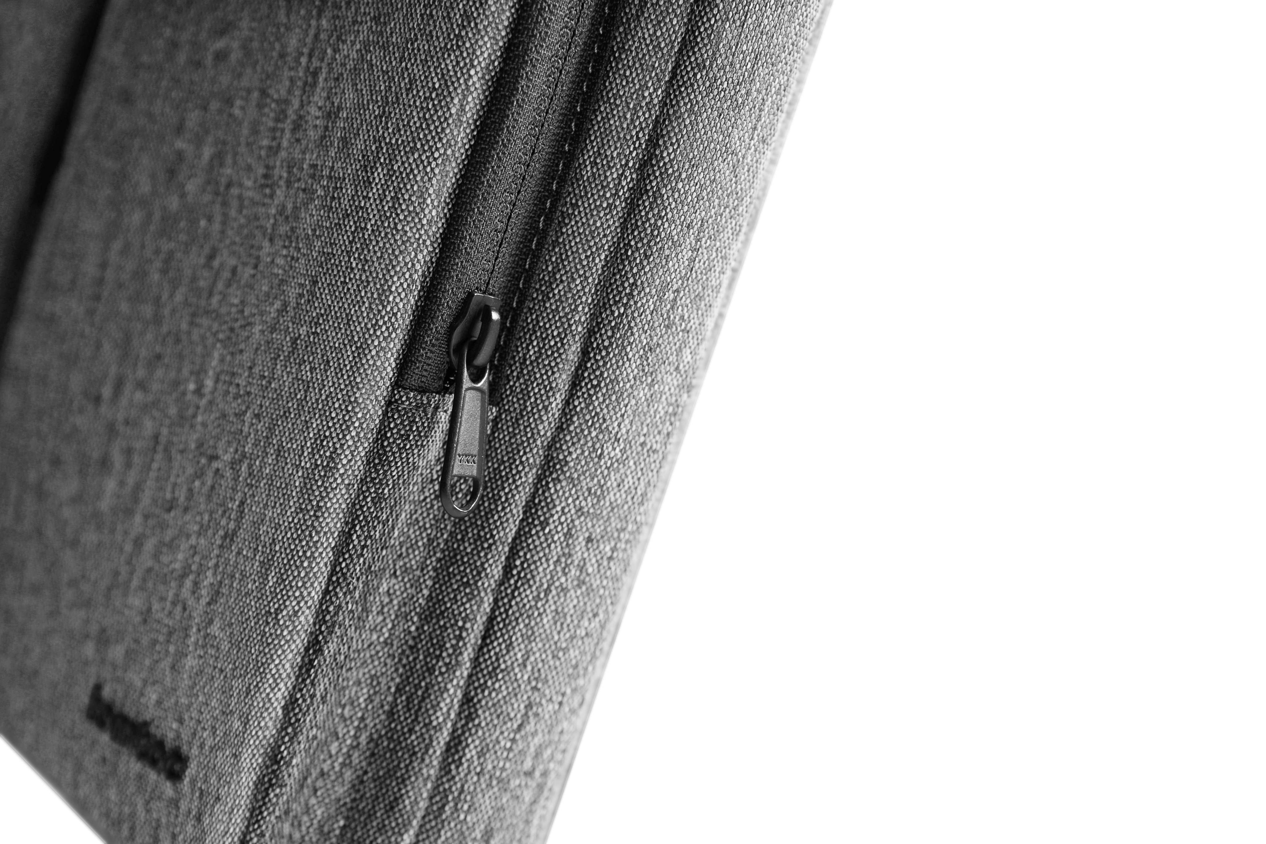 Maletín/ Portafolio para laptop Defender-A42