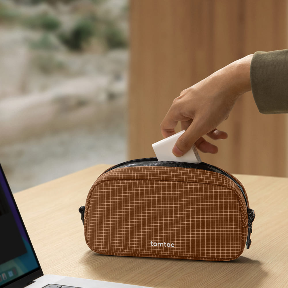 Estuche de accesorios electrónicos Light-T12