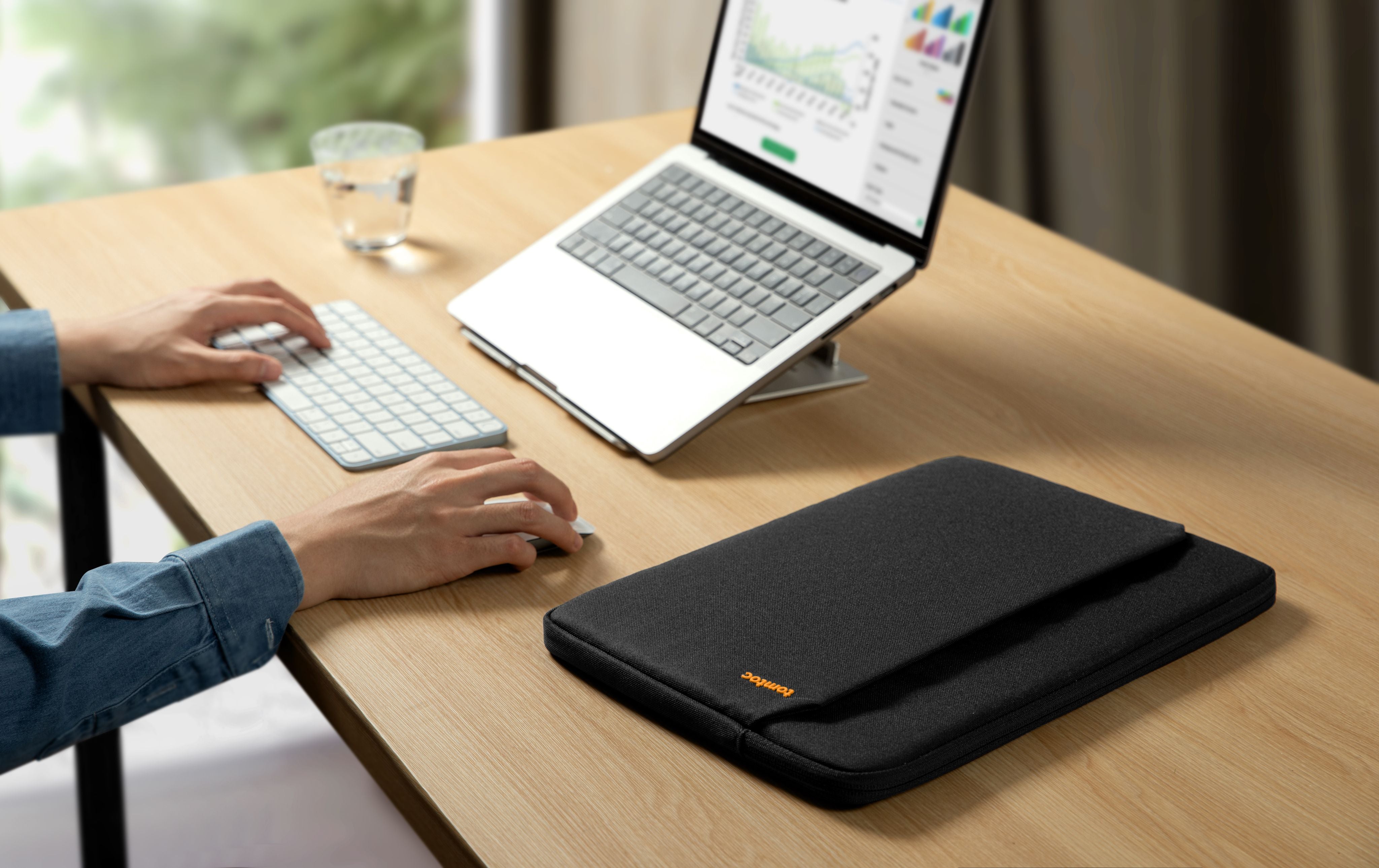 Funda para portátil Light-A18