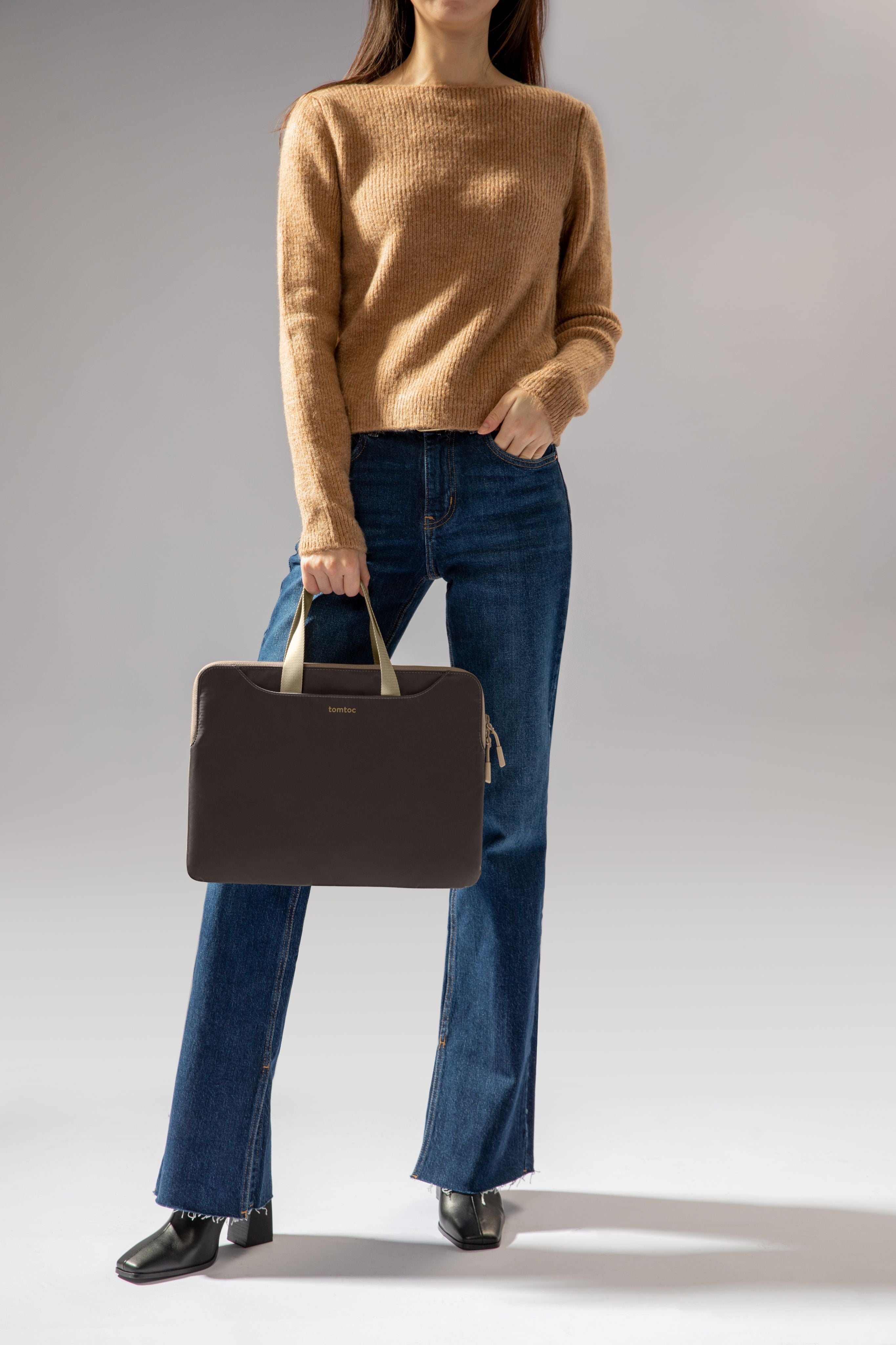 Funda / Bolso de mano bicolor para portátil - TheHer-A21 - solo gírala