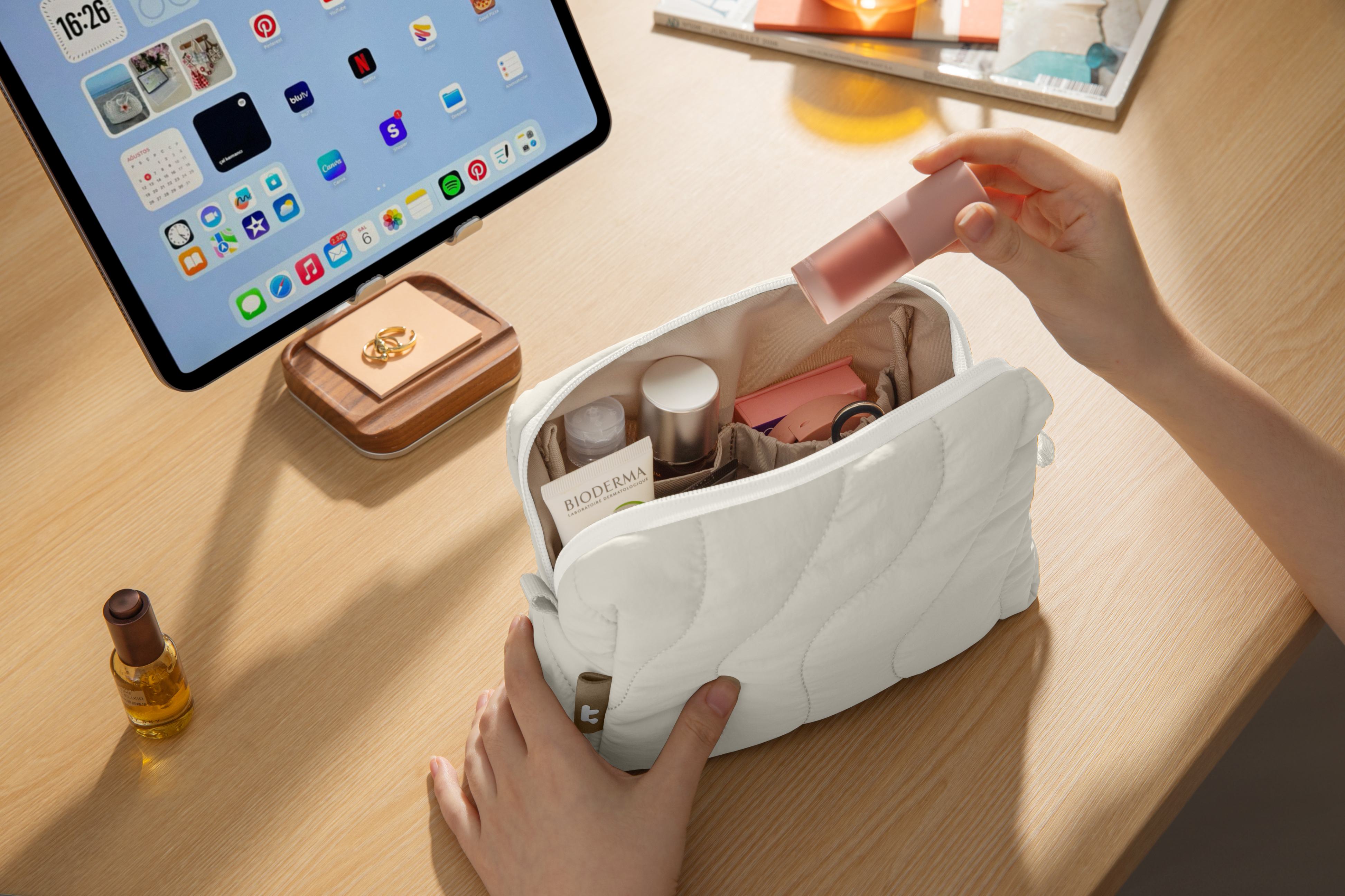 Terra-A27 Estuche para accesorios