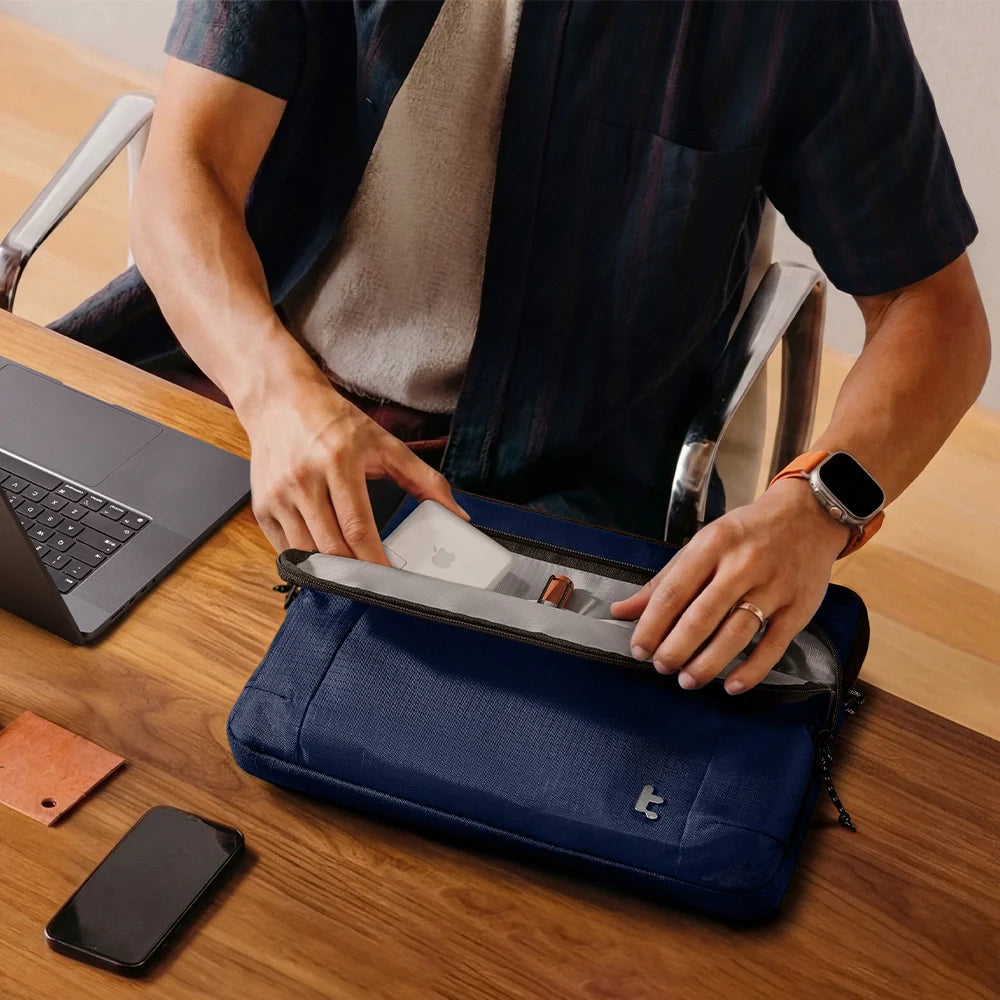 Maletín para laptop Essence A34