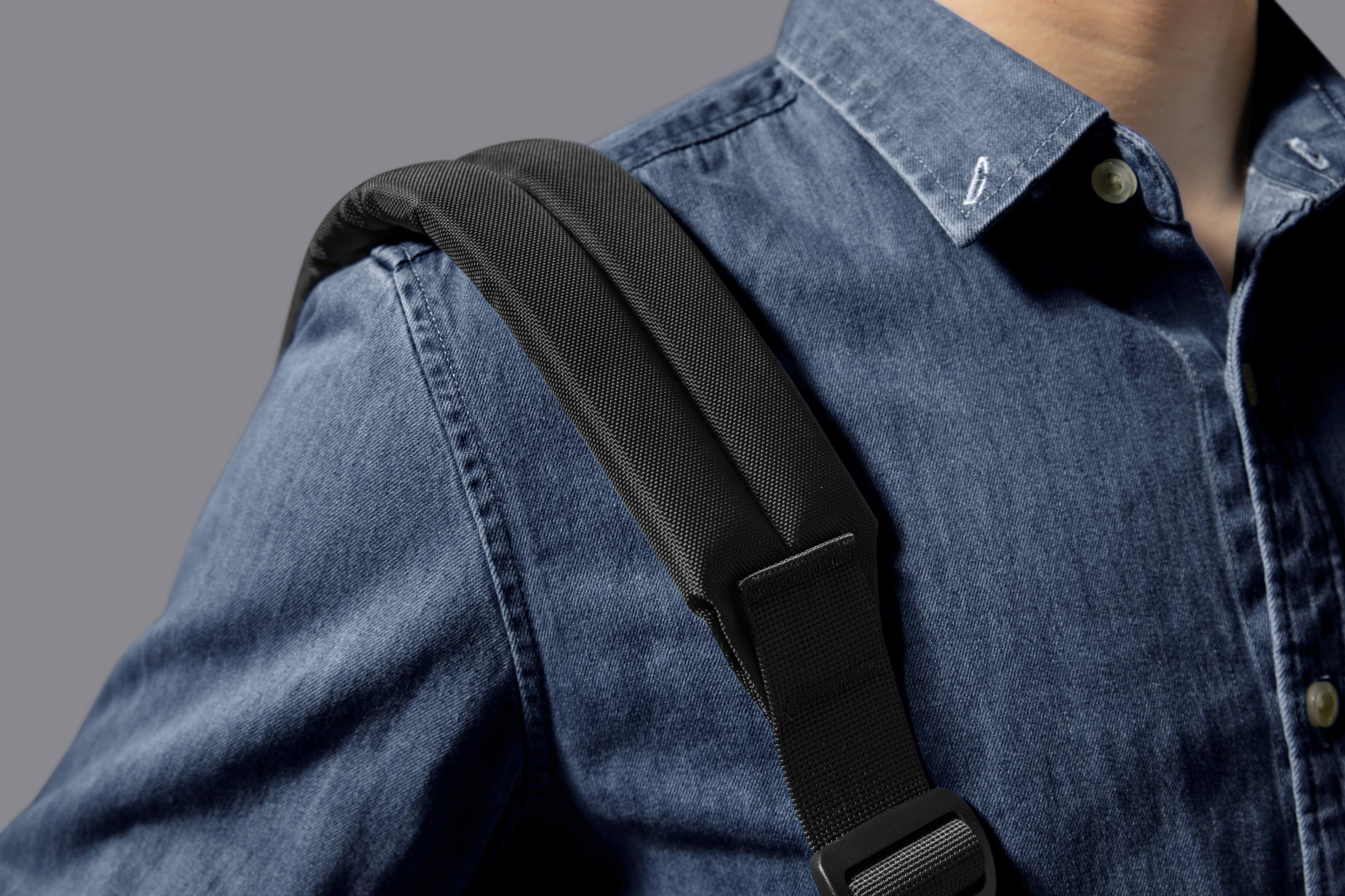 Bolso de hombro para portátil Defender-A40
