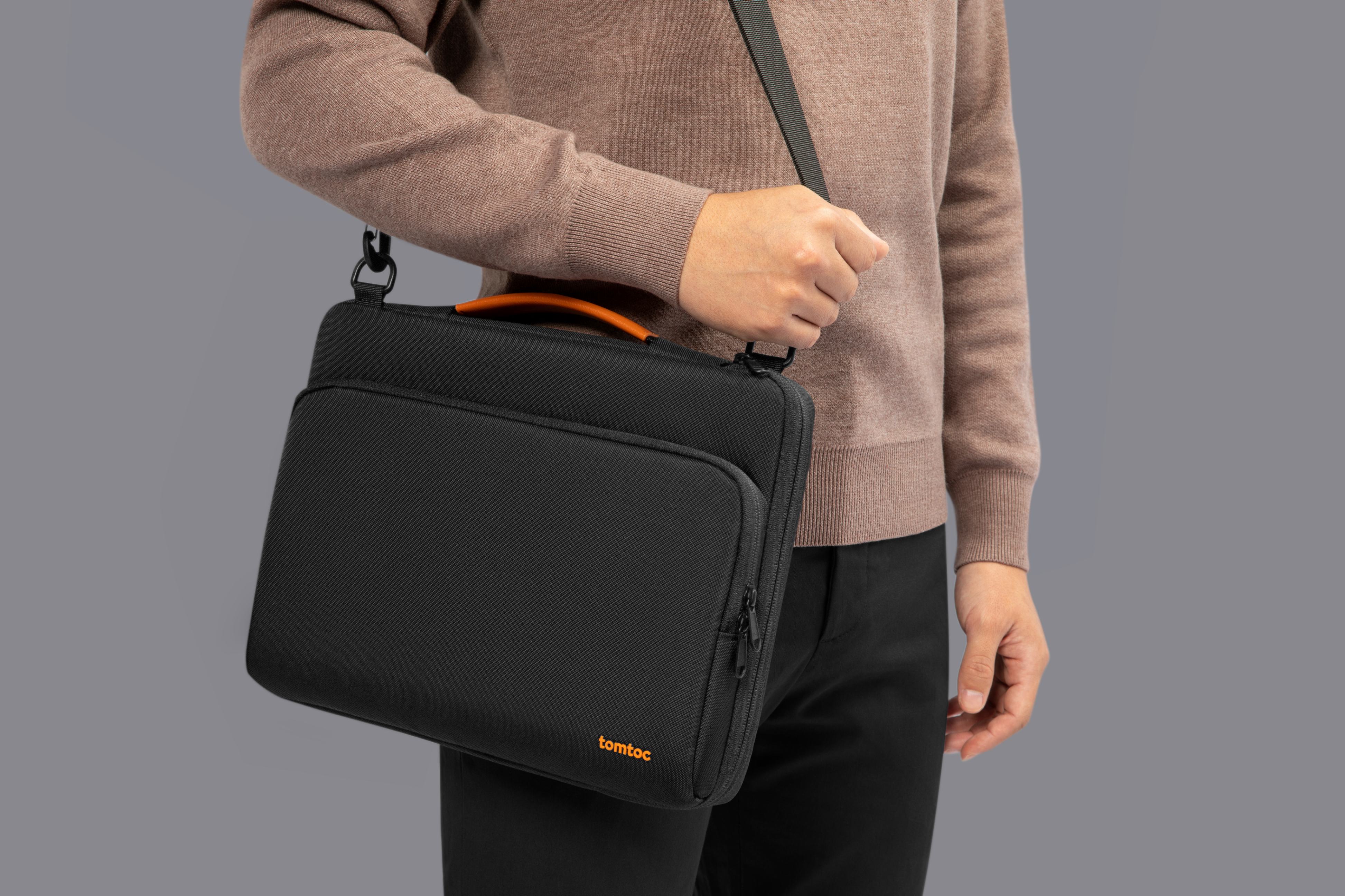 Bolso de hombro para portátil Defender-A40