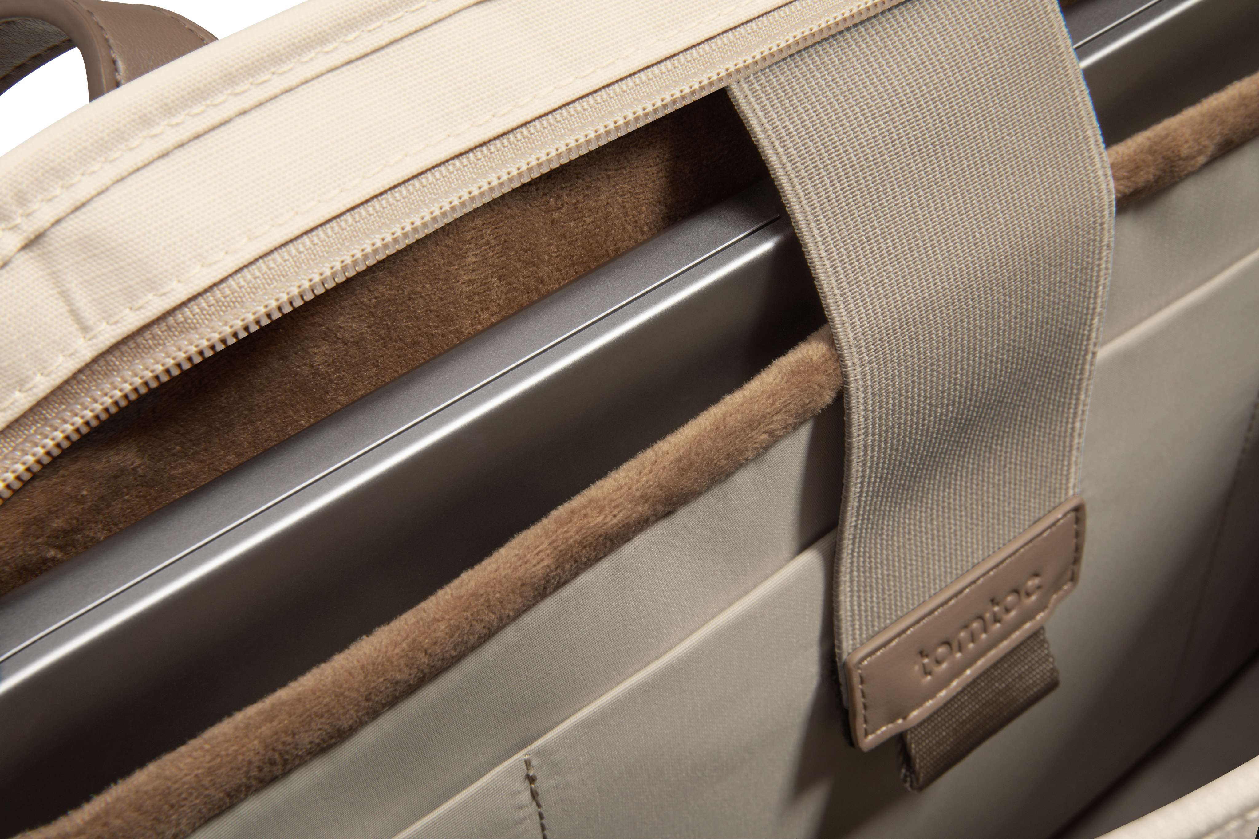 Bolsa de mano para portátil Versatile-T23