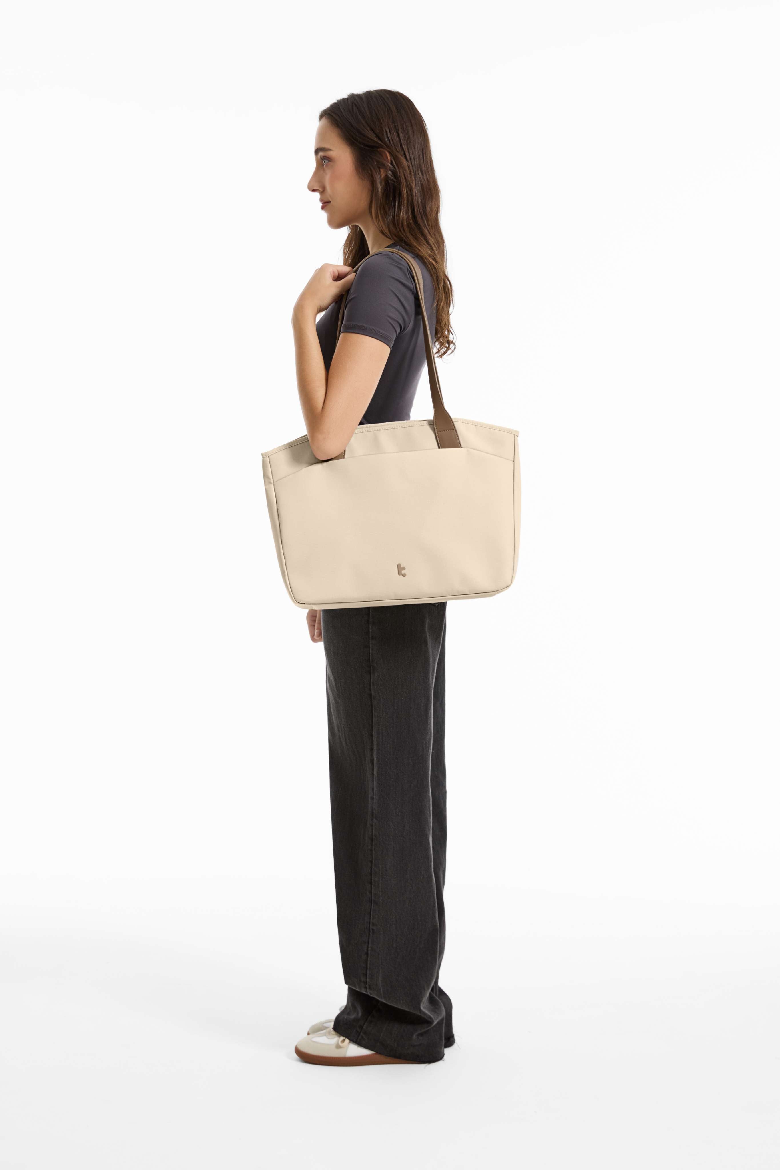 Bolsa de mano para portátil Versatile-T23