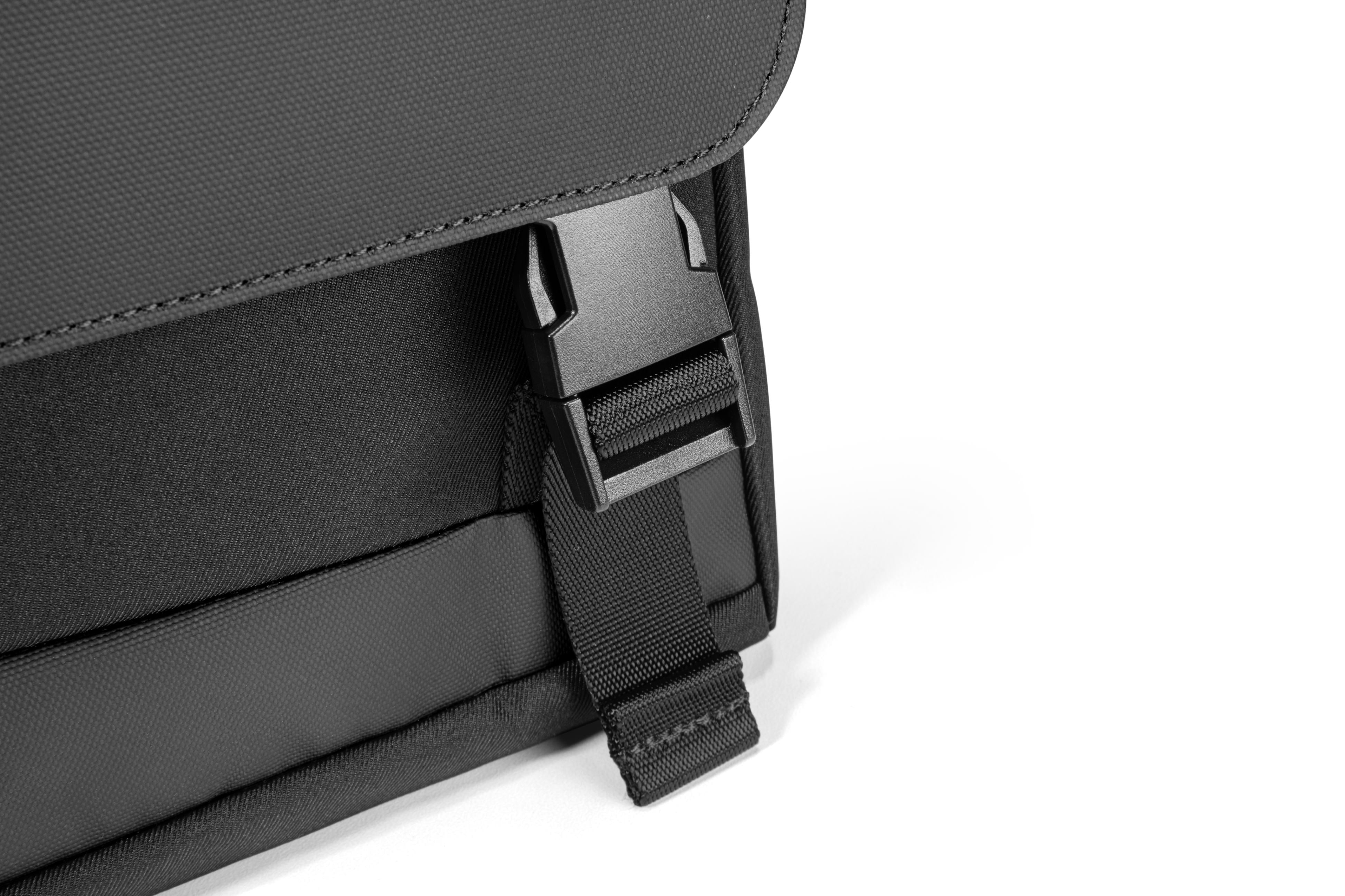 Bolso de hombro Slash-T27