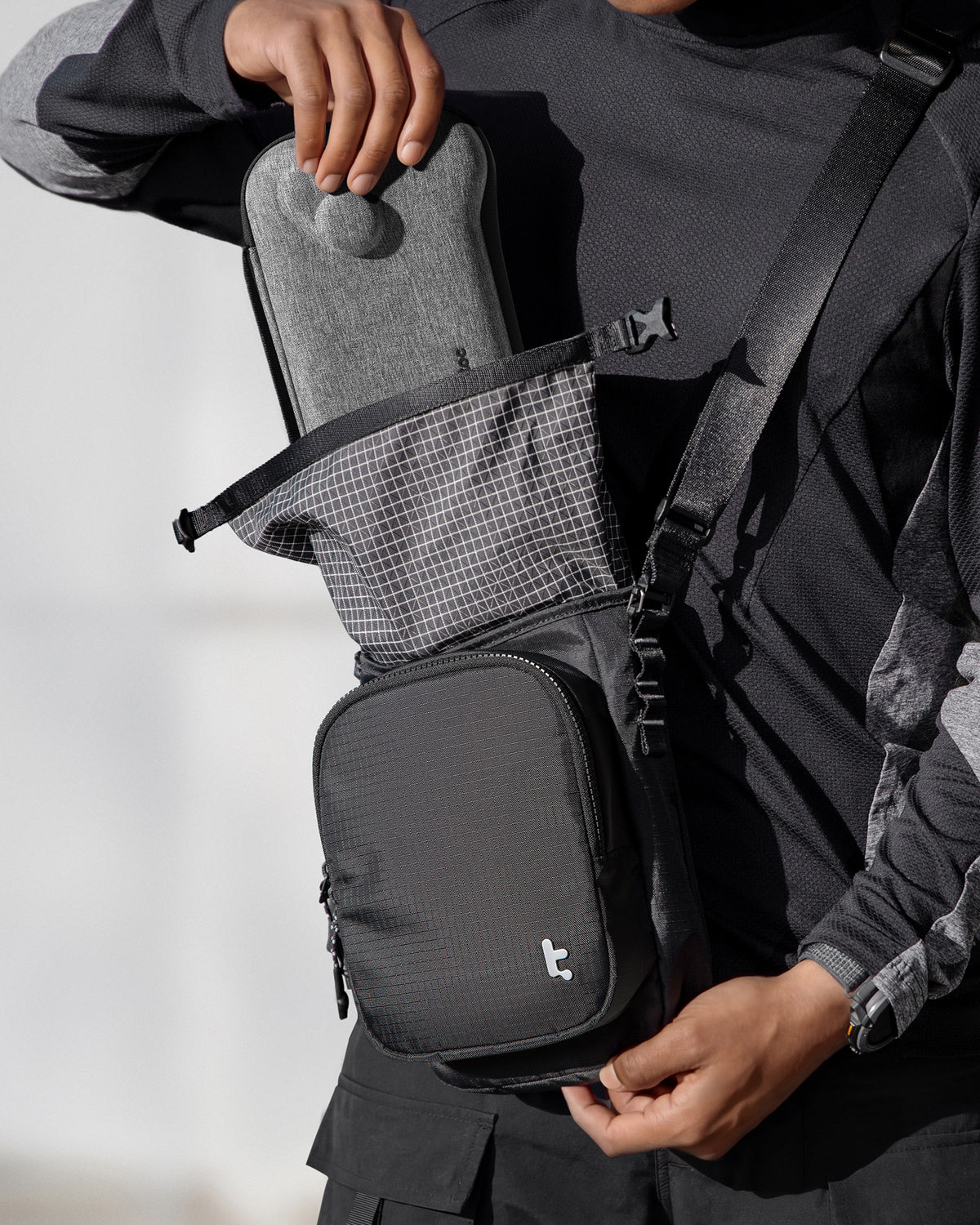 G50 - Mochila Rolltop Sling - JoyCarry