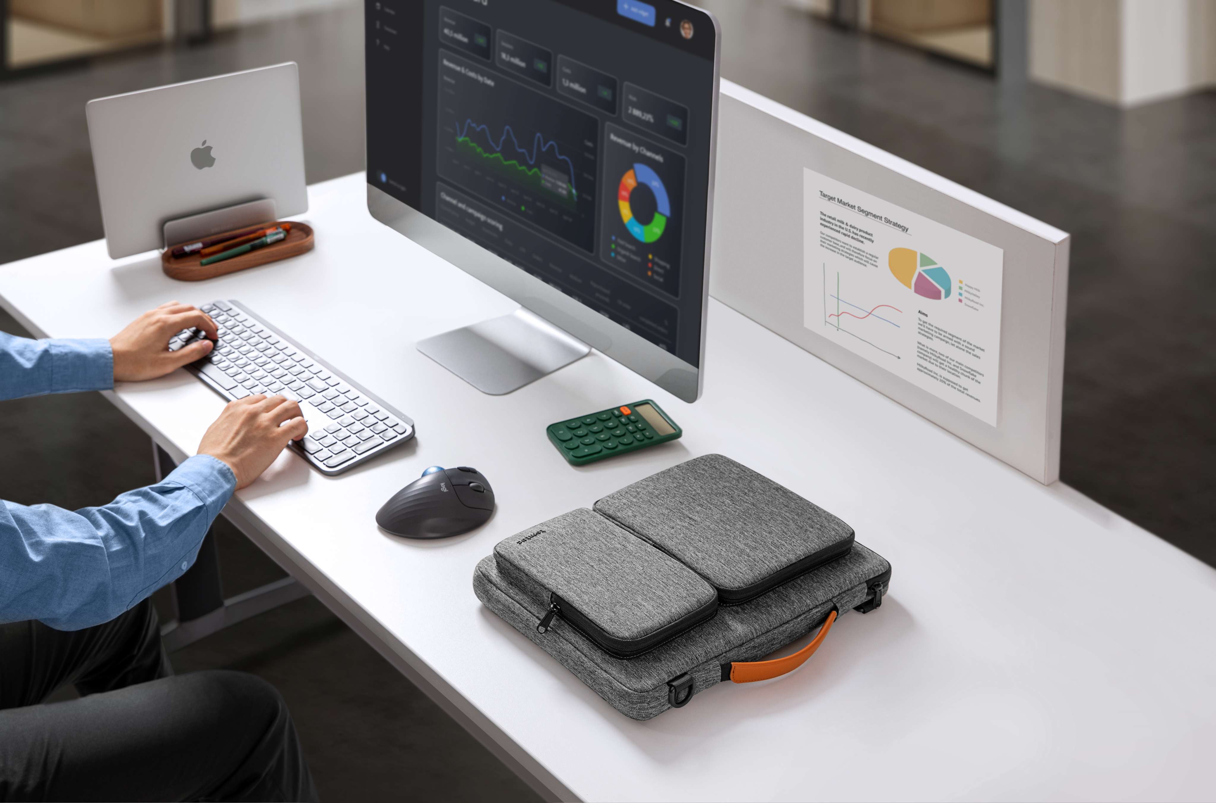 Maletín/ Portafolio para laptop Defender-A42