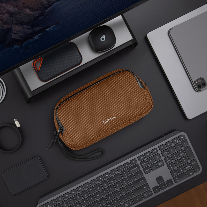 Estuche de accesorios electrónicos Light-T12