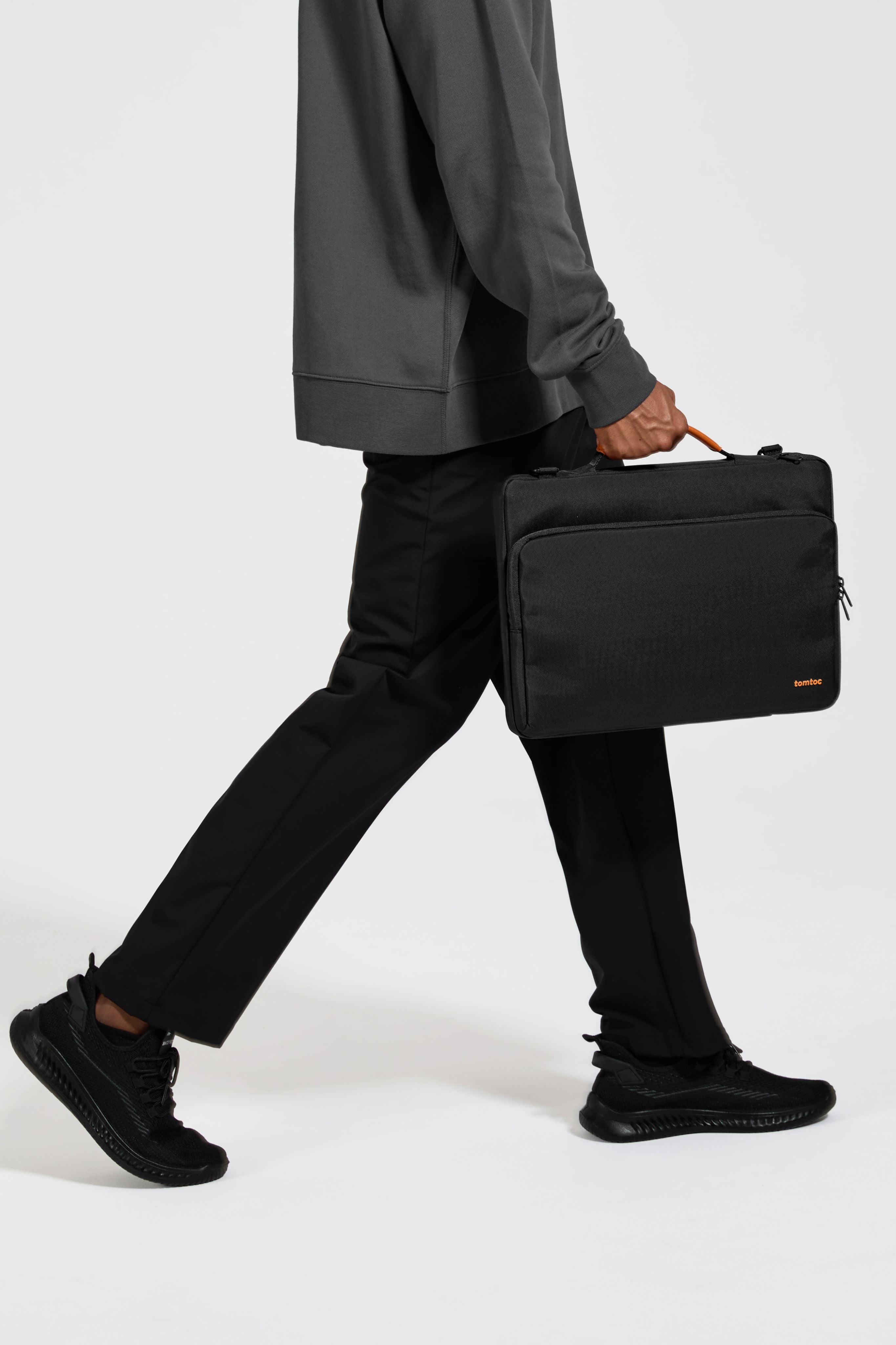 Bolso de hombro para portátil Defender-A40