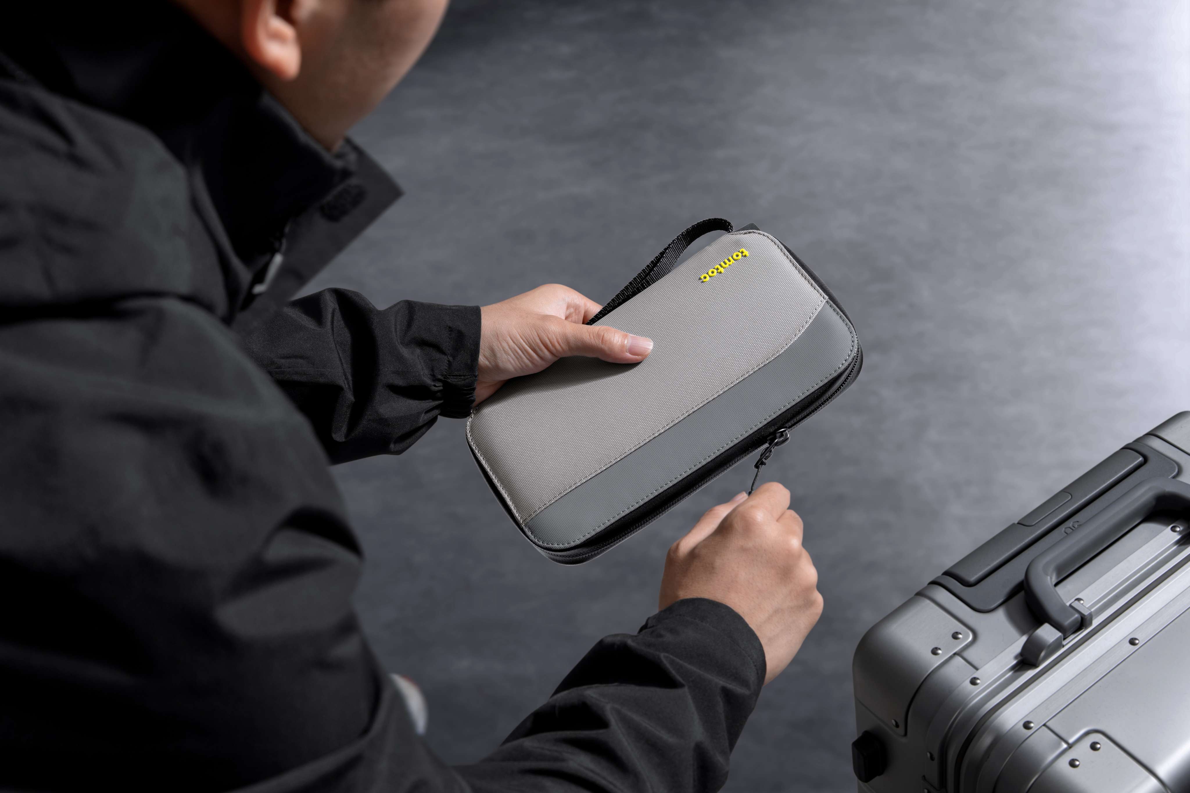 Navigator-T03 Soporte para 4 pasaportes