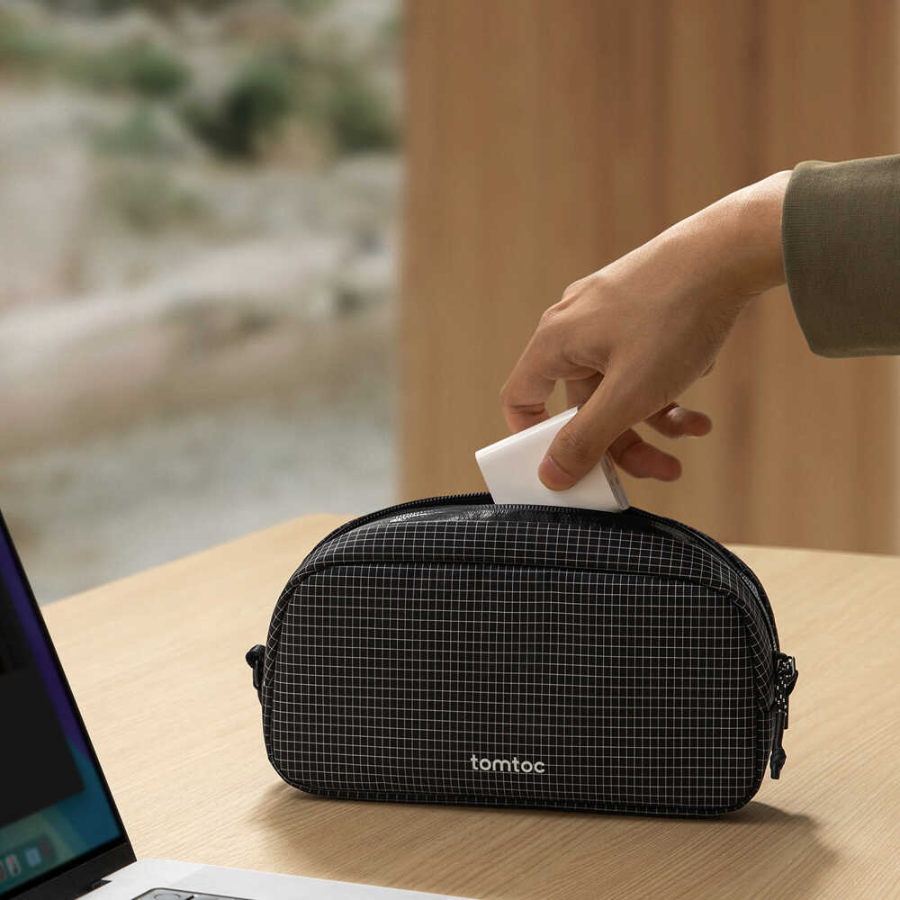 Estuche de accesorios electrónicos Light-T12